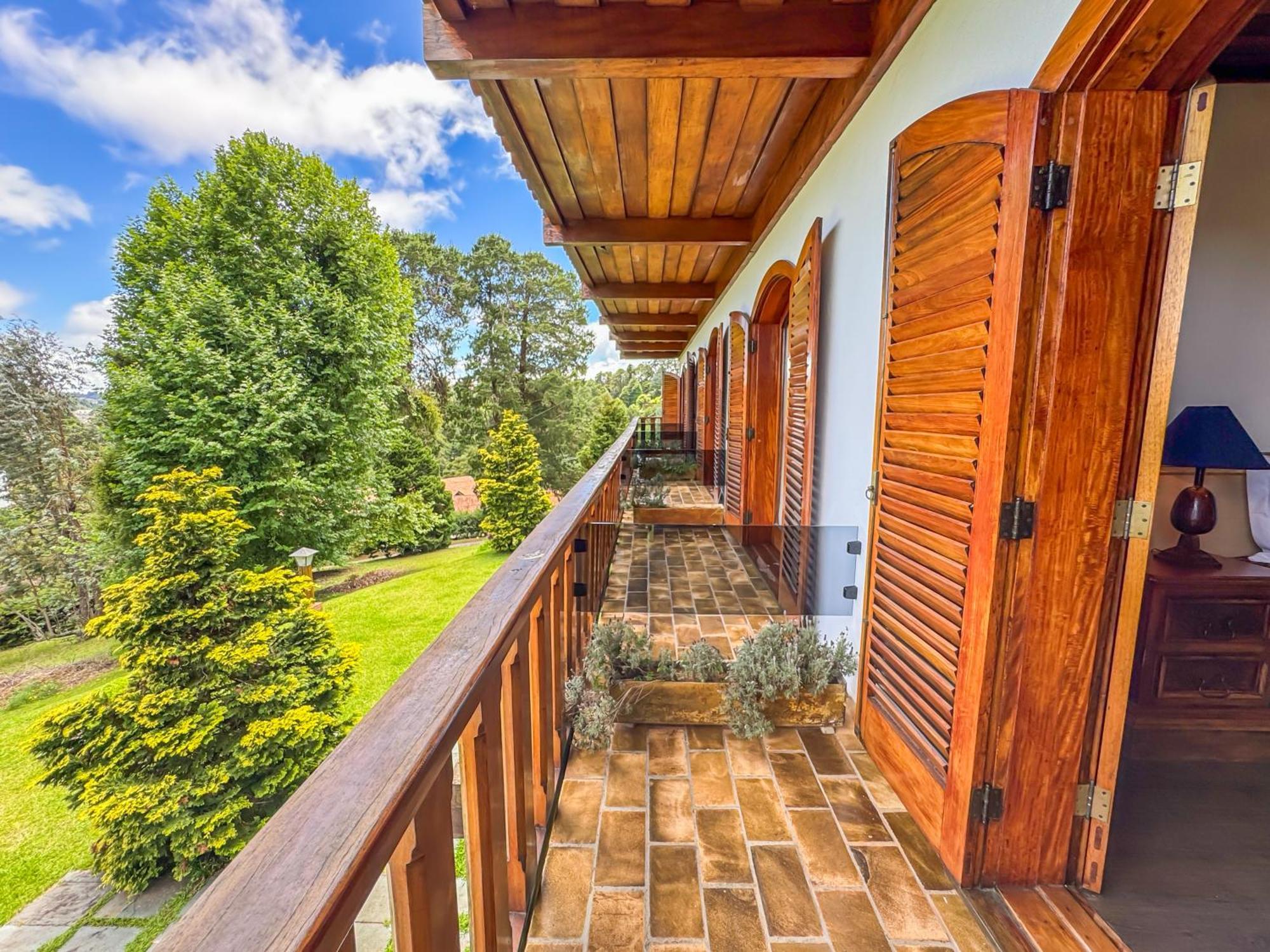 Mansao Nacional Inn Campos do Jordao Ngoại thất bức ảnh